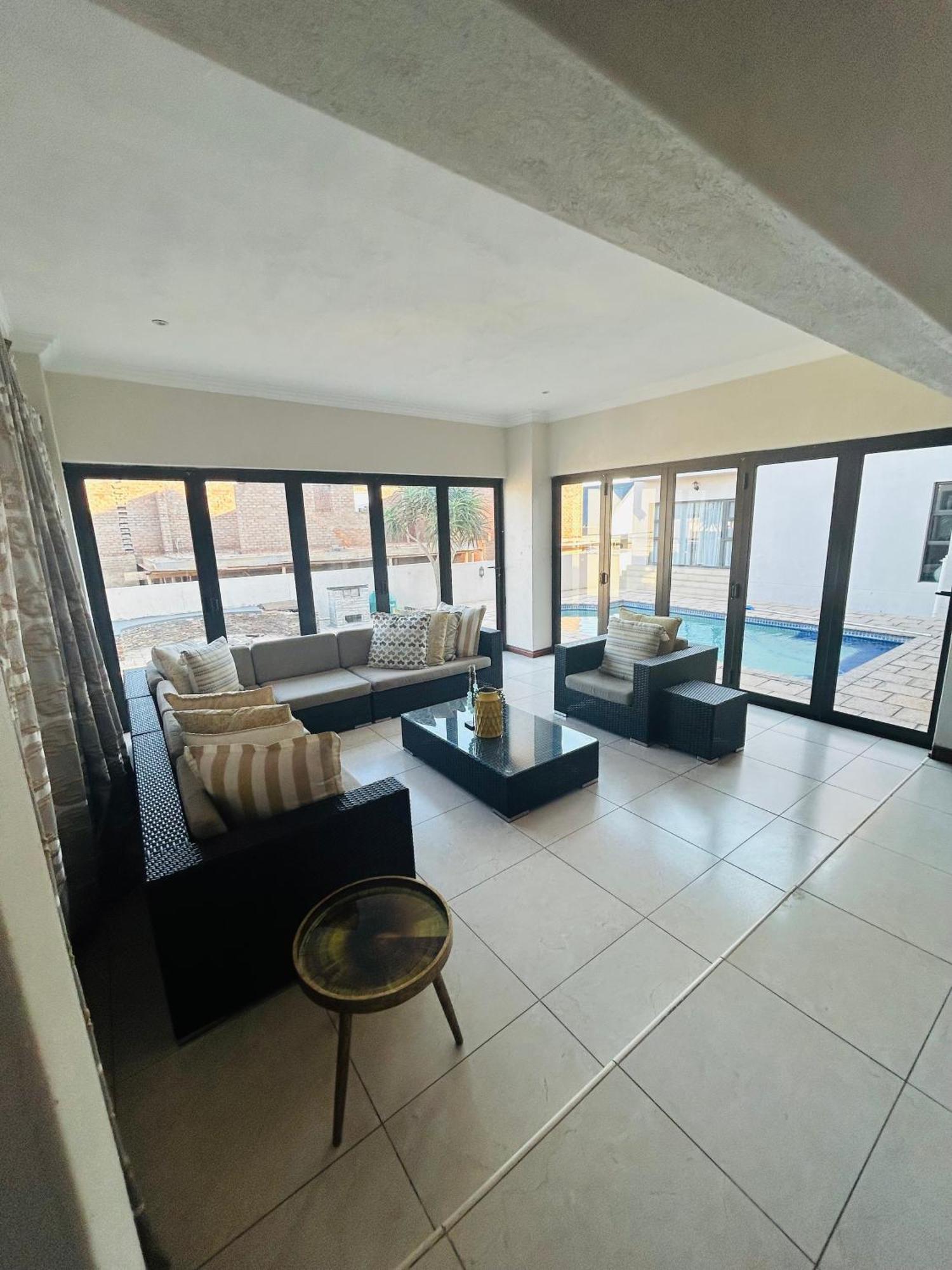Bluewave Lifestyle Villa ฮาร์ทบีสบูร์ท ภายนอก รูปภาพ